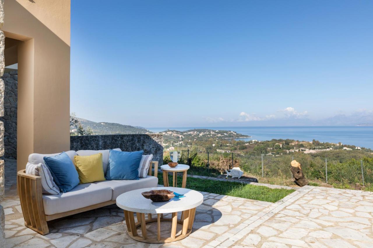 Villa Pietra Gialla By Rodostamo Collection Kassiopi Bagian luar foto
